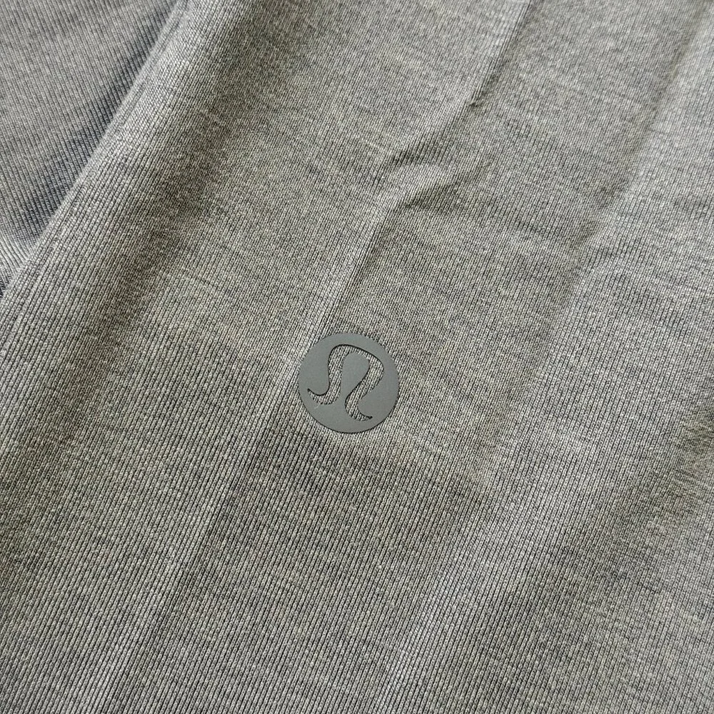 Lululemon Men's The Fundamental Long Sleeve Shirt - Grey - Picture 7 of 9